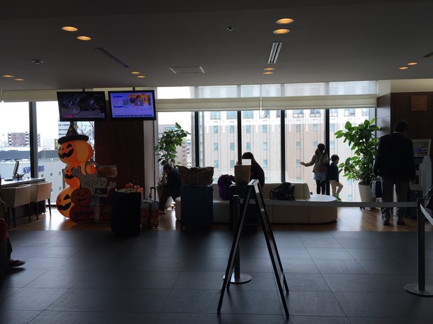 hotel-gracery-sapporo_lobby_07