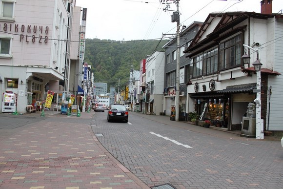 登别温泉街6 北海道自驾游Day 3行程_登别温泉街1