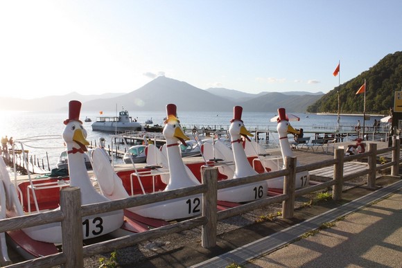 支笏湖2 北海道自驾游Day 2行程_支笏湖游览船