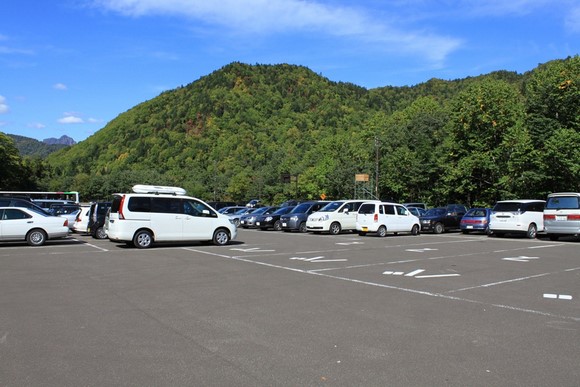 丰平峡1 北海道自驾游Day 2行程_丰平峡停车场