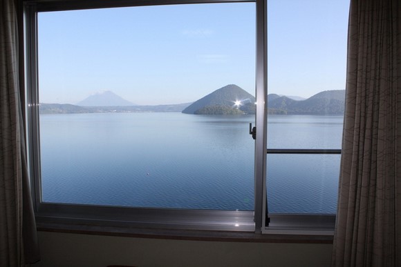 湖畔亭8 北海道自驾游Day 4住宿_洞爷湖湖畔亭景色