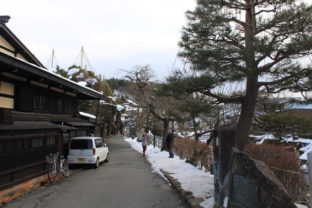 高山市街