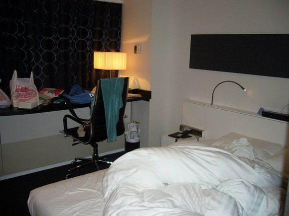 Cross Hotel Osaka Semi-double room_03 Cross Hotel Osaka Semi-double room_03
