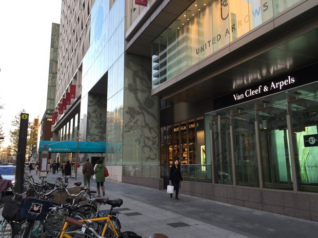 大阪日航双饭店位置