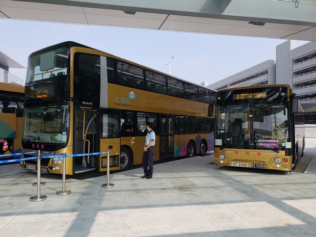 Shuttle Bus