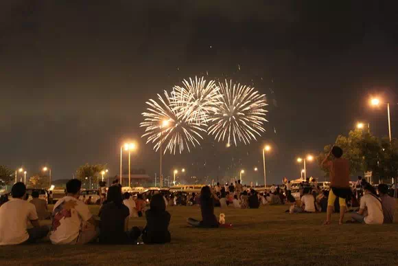 Watching the Macau International Fireworks Display Contest near Macau Tower