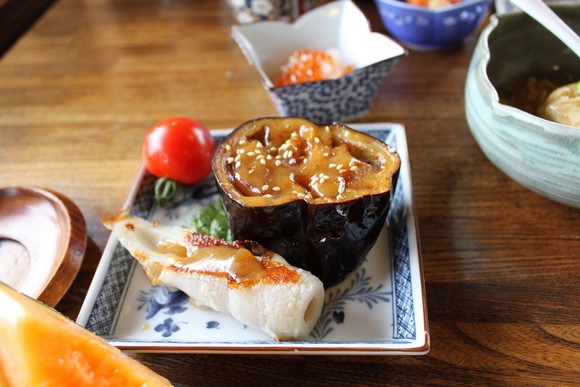 Woody Life15 Hokkaido Summer Road Trip Day 6 Accommodation_Biei Woody Life Breakfast-1