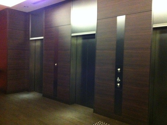 Holiday Inn Osaka Namba Lobby_Pic08