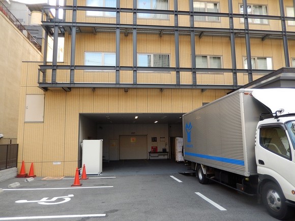 ホリデイイン大阪なんば 駐車場_Pic01 ホリデイイン大阪なんば 駐車場_Pic01