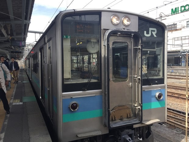 รถไฟธรรมดา JR สายโออิโตะ