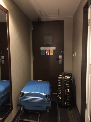 hotel-monterey-grasmere-osaka_room_03