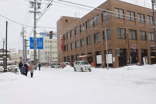 各天的高山市