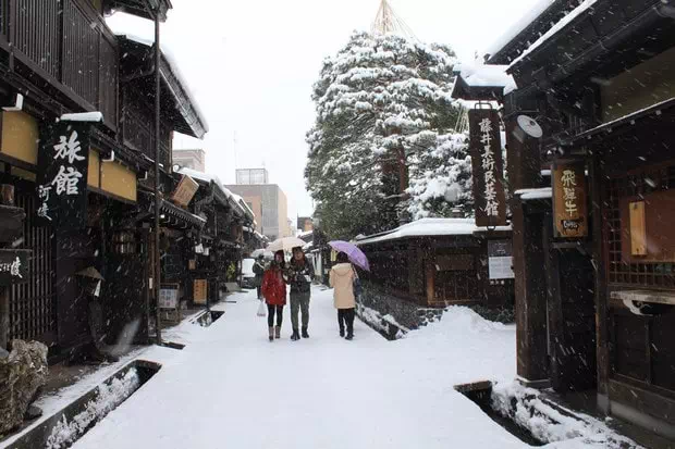 高山老街雪景