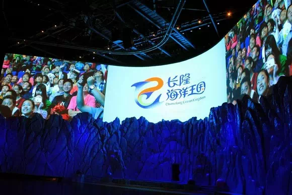 珠海長隆白鯨表演
