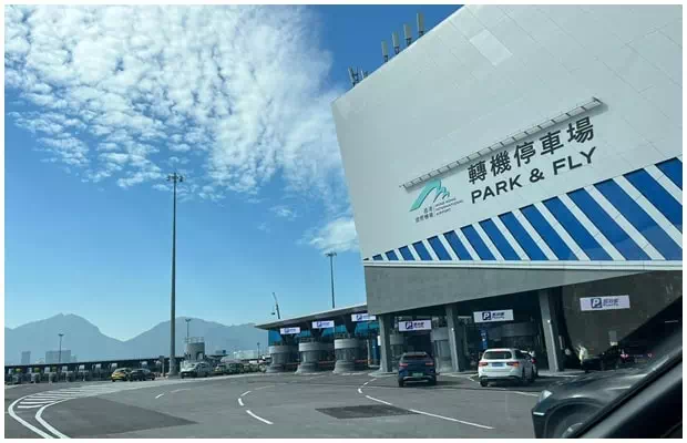 香港口岸轉機停車場綜合檢查亭